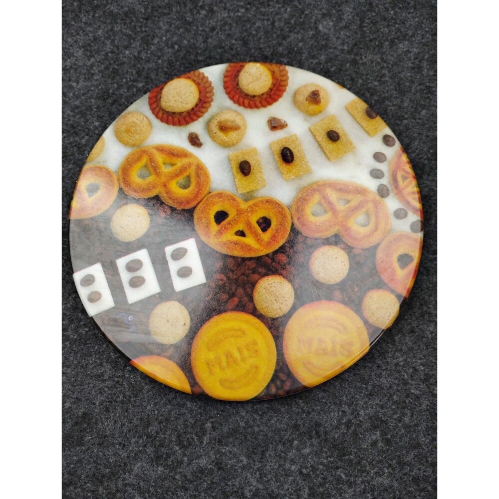 Vintage Round Melamine Trivet Hot Plate At Home International Biscuits Cookies